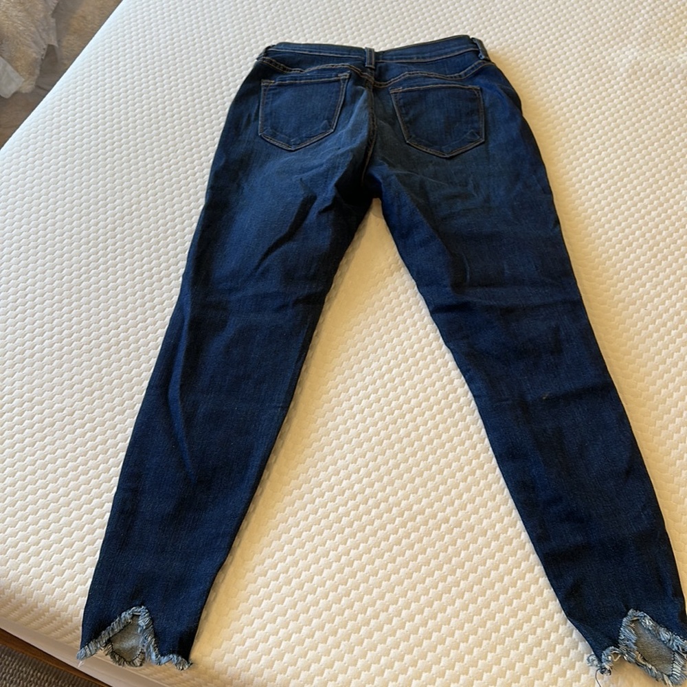 Blue jeans - Picture 2 of 3